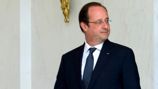 François Hollande a décidé de rencontrer les députés de sa majorité avant la fin du mois de juin.