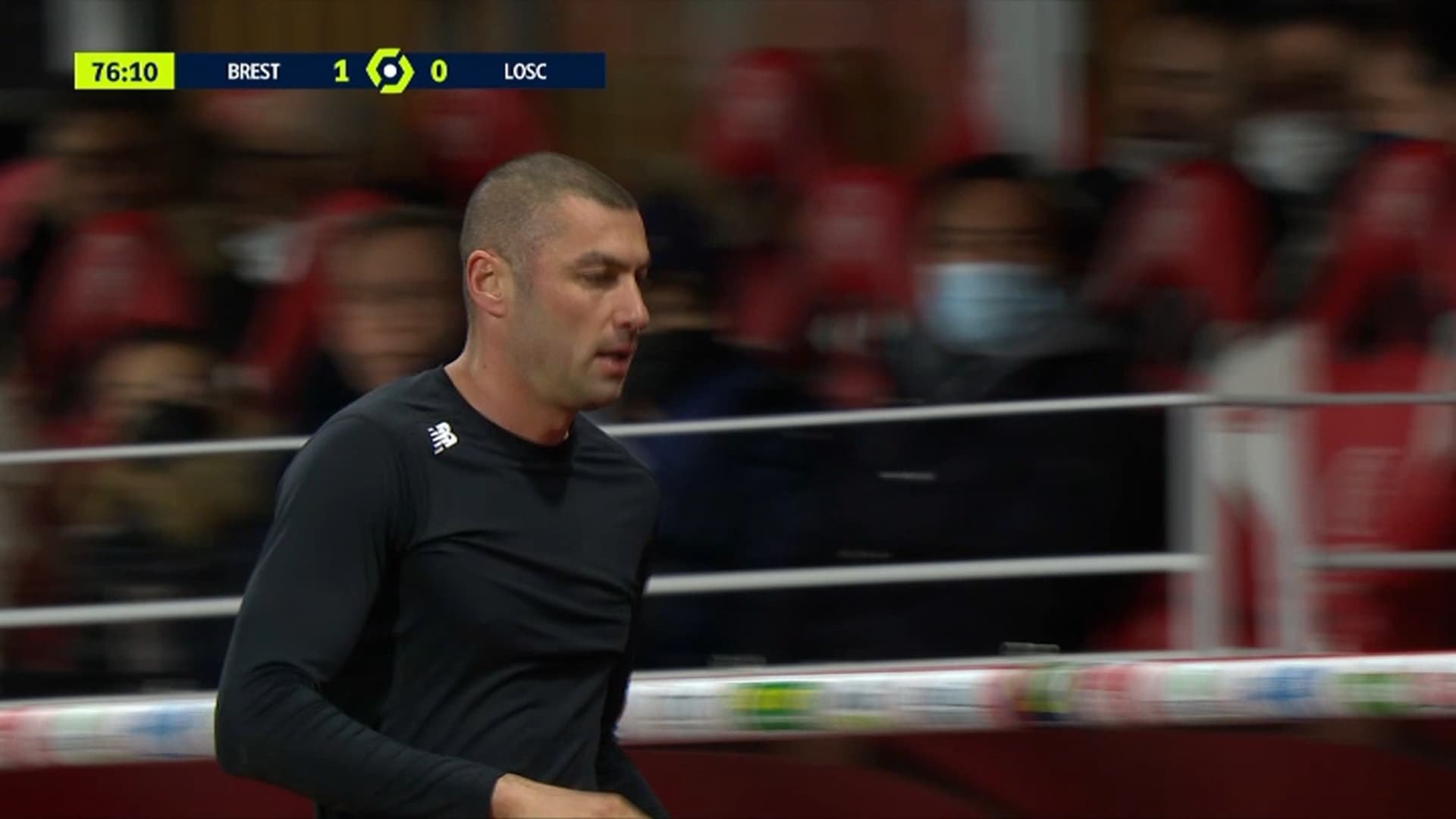 Brest-Lille : Yilmaz file directement au vestiaire Brest-Lille : Yilmaz file directement au vestiaire