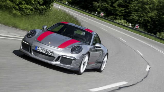 La 911 R, comme radicale. La 911 R, comme radicale.