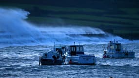 Vents violents dans le port d'Auberville dans le Calvados le 8 février 2016