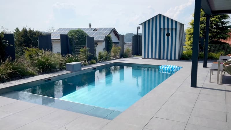Forte de son savoir-faire d'exception, l'entreprise savoyarde Talya conçoit et fabrique des piscines, SPAS et bain froids en inox sur-mesure. 