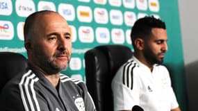 Djamel Belmadi, présent en conférence de presse, avec Riyad Mahrez