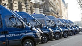 La gendarmerie a interpellé 12 personnes en région parisienne ce mardi, soupçonnées d'avoir volé 700 téléviseurs dans un entrepôt du site Cdiscount. (Photo d'illustration)