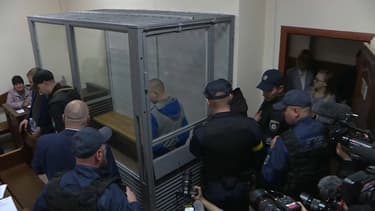 Le soldat russe de 21 ans jugé pour un crime de guerre supposé, dans un tribunal de Kiev, le 18 mai 2022 