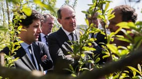 Jean Castex et Julien Denormandie en déplacement dans le Tarn-et-Garonne le 5 avril 2022