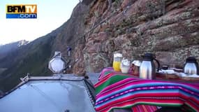 De surprenants abris pour dormir le long d’une falaise à Cuzco