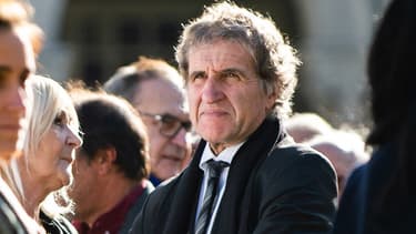 Le journaliste, payé 8.307 euros par mois, est parti avec un chèque de 106.200 euros