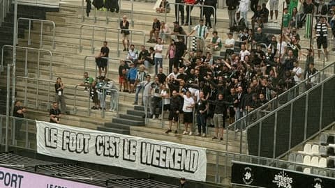 Le parcage du Red Star à Amiens le 16 août 2024.