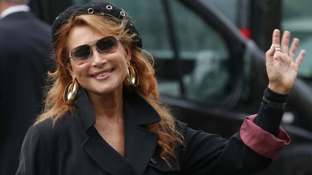 Julie Pietri a décidé de porter plainte contre le chanteur Jean-Luc Lahaye.