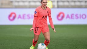 Eve Périsset