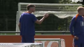 La colère de Wout Weghorst à l'entraînement des Pays-Bas