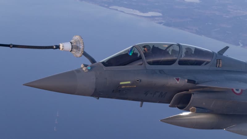 Huit Rafale se ravitaillent et plongent soudain vers le centre de la France pour tirer: l'armée a testé cette nuit un raid nucléaire dans un scénario de guerre totale