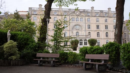 Le lycée d'enseignement catholique Fenelon, situé dans le centre-ville de La Rochelle, où se sont produits les faits, ici le 11 avril 2014.