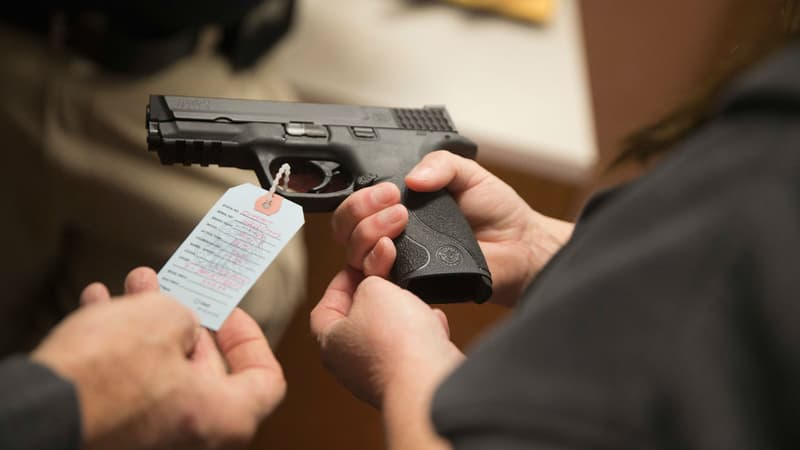 Les enfants de moins de 14 ans pourraient bientôt être autorisés à utiliser des pistolets et revolvers dans l'Iowa.