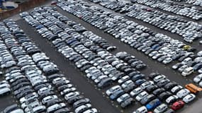 (Image d'illustration) Un parking en Allemagne de voitures attendant de partir à l'exportation.