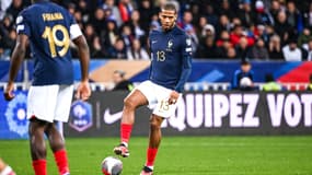 Jean-Clair Todibo avec l'équipe de France, 18 novembre 2023
