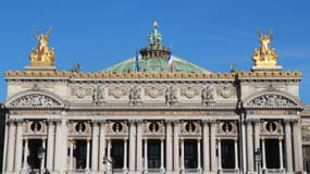 Pour percer le mystère du pensionnaire le plus célèbre de l'opéra Garnier, il faut remonter le temps jusqu'à l'inauguration de la salle de spectacle, en janvier 1875