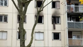 Un immeuble du quartier du Mas-Du-Taureau où un incendie a fait de nombreuses victimes, dont des enfants, à Vaulx-en-Velin, le 16 décembre 2022.