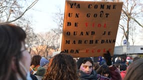 Manifestation féministe à Paris en mars 2022. 