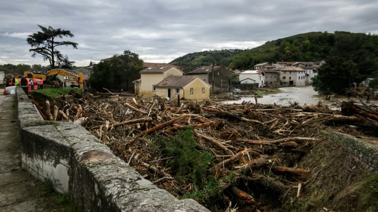 Dégâts dans le village de Limony, en Ardèche, le 18 octobre 2024, au lendemain de pluies diluviennes qui ont provoqué des inondations Dégâts dans le village de Limony, en Ardèche, le 18 octobre 2024, au lendemain de pluies diluviennes qui ont provoqué des inondations
