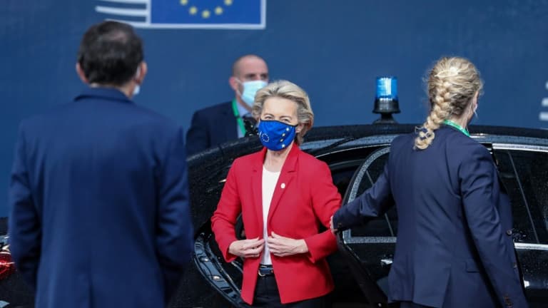 La présidente de la Commission européenne, Ursula von der Leyen, le 1er octobre 2020 à son arrivée au sommet européen à Bruxelles