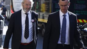 Le père et demi-frère de Julian Assange, le 20 juin 2024
