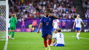 Sandy Baltimore face à l'Angleterre pendant l'Euro, le 5 juillet.
