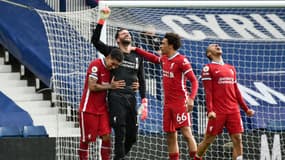 Alisson Becker dédie son but à son père