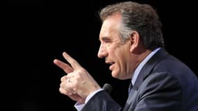 François Bayrou estime que l'affaire Bernard Tapie est l'une des plus graves de la Ve République