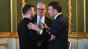 Volodymyr Zelensky, Keir Starmer et Emmanuel Macron à Londres le 2 mars 2025