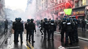 Des CRS lors de la manifestation parisienne du 9 janvier 2020 contre la réforme des retraites. 