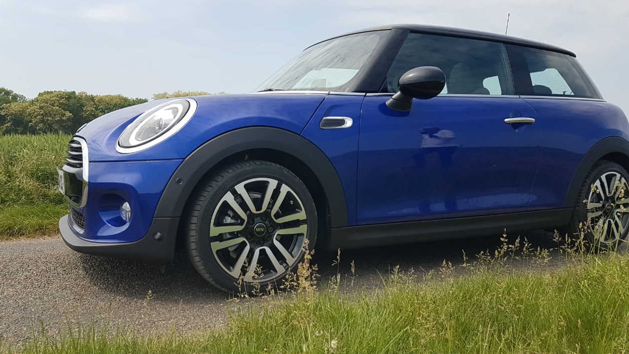 Si elle a pris un peu volume et de poids, la nouvelle Mini a su séduire de nombreux clients depuis la reprise par BMW.