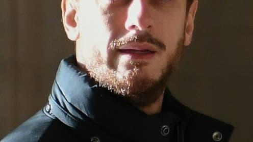 Le chanteur marocain Saad Lamjarred arrive à la cour d'assises de Paris, le 21 février 2023