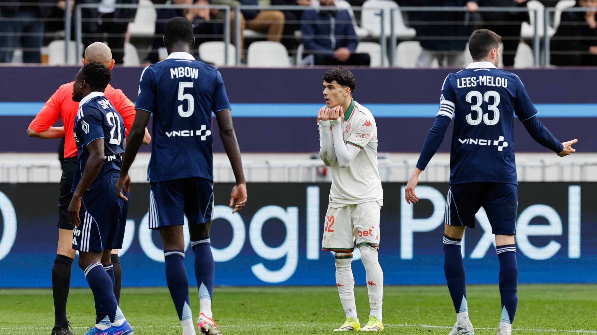 "Cette décision vient réparer une injustice": Nice applaudit le carton jaune retiré à Boudache Kép