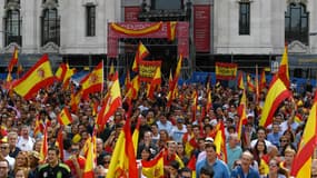 La manifestation contre l'indépendance de la Catalogne a réuni 10.000 personnes à Madrid le 30 septembre 2017