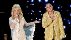 Dolly Parton et Miley Cyrus lors de la 61e édition des Grammy Awards à Los Angeles en février 2019.