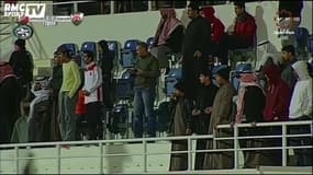 Un Cheikh provoque une bagarre générale en plein match au Koweït