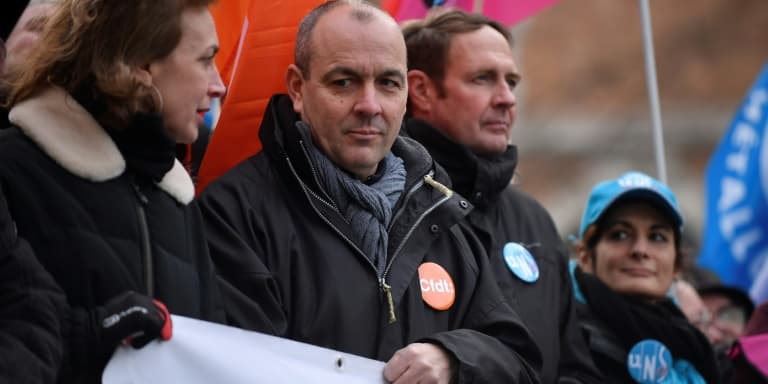 Le secrétaire général de la CFDT, Laurent Berger (d) et sa numéro deux, Marylise Léon, lors d'une manifestation contre la réforme des retraites, le 31 janvier 2023 à Paris