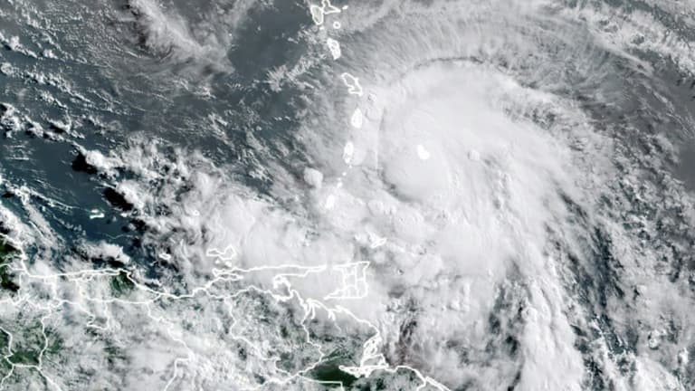 Image satellite de la tempête tropicale Elsa au-dessus de la mer des Caraïbes, le 4 juillet 2021