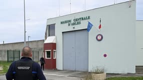 L'entrée de la prison d'Arles le 2 mars 2022 