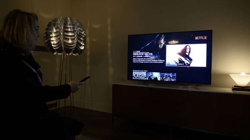 Cing Autrichiens ont battu un record du monde en passant près de 92 heures de suite devant la télévision.