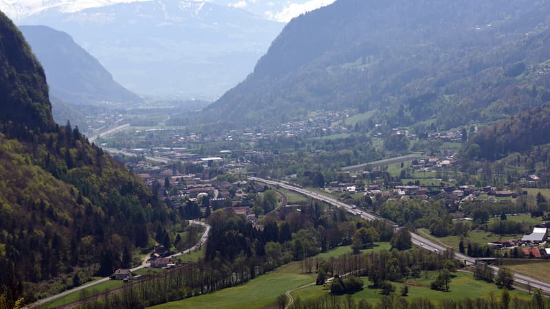 La vallée de l'Arve, qui mène au Mont-Blanc.