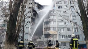L'explosion de gaz a provoqué l'effondrement d'une partie d'un immeuble de Volgograd.