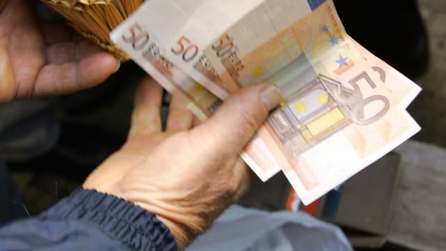 Les cotisations se sont établies à 11,1 milliards d'euros.