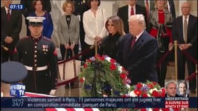 Donald Trump se recueille devant le cercueil de George H.W. Bush au Capitole