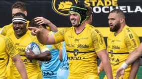 Le troisième ligne de La Rochelle Gregory Alldritt après avoir marqué un essai contre Sale au Stade Marcel Deflandre de La Rochelle, le 10 avril 2021.