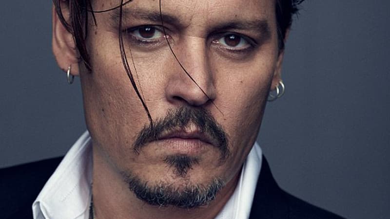 Johnny Depp prend la pose pour Dior