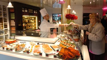 La restauration, les commerces et la sécurité sont les secteurs qui mobilisent le plus leurs employés le soir du réveillon.