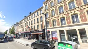 Les deux immeubles sont situés rue Aristide Briand au Havre.