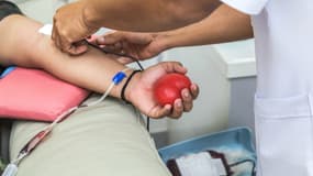 Les dons de sang ont nettement baissé cet été en Ile-de-France 